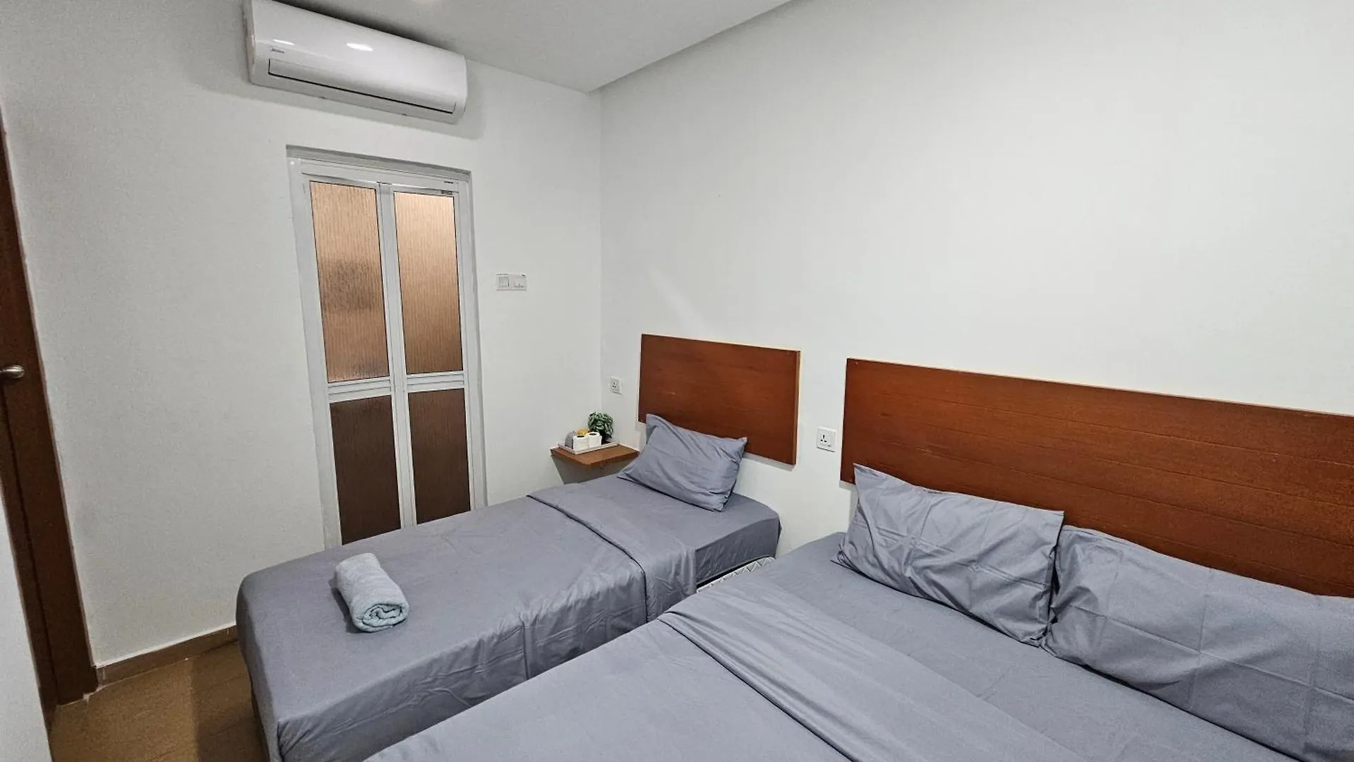New Mawlaya Hotel Penang Gelugor Konukevi